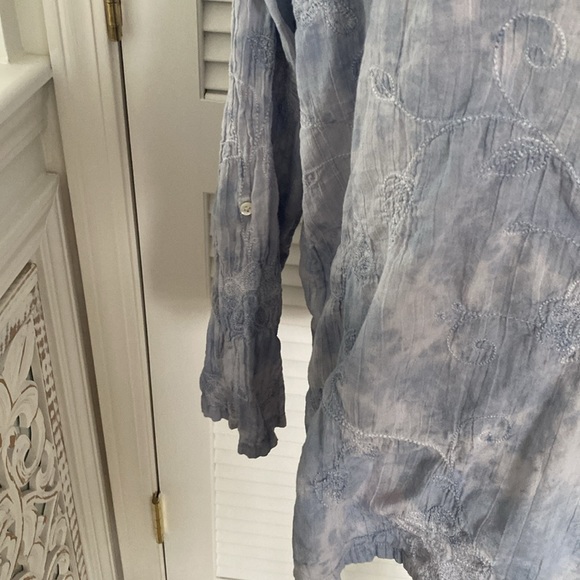 J. Jill Cotton Blouse with Embroidered detail. Blue. Large - Picture 7 of 14